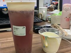 -喜茶(杭州滨江宝龙店)