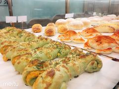 -奈雪的茶(国金中心店)