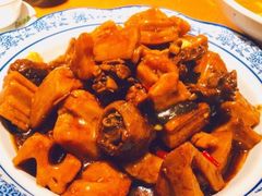 -鑫小城故事·砂锅·排骨藕汤(兴业路店)