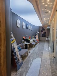 -More摩尔医美の注射线雕光电中心