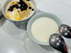 焦糖乌龙奶茶冰-堂屋糖水店(愚园店)