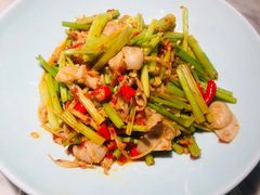 -雀蓝川菜(奥体广场店)