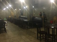 -蚝美人·生蚝海鲜烧烤(茶花园店)