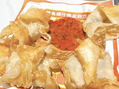 鲜炸爆汁生蚝云吞-喜势点·糖沙翁手工茶点·本地人茶居(永庆坊店)