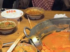 -萍姐火锅·公路夜市(武汉首店)