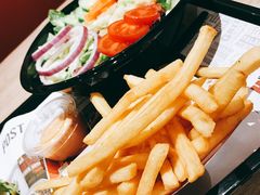 -The Habit Burger Grill 哈比特汉堡(复兴soho店)