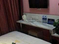 -德全心悦酒店(北京金台路地铁站店)