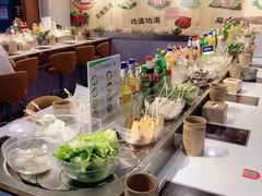 -百品聚旋转火锅(号外店)