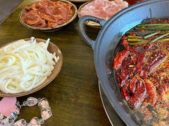 -黄潇洒老火锅(九眼桥宏济巷店)