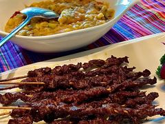 -香巴拉云南餐厅(华莱坞店)