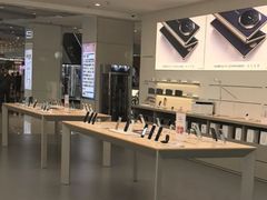 -华为授权体验店(中山公园来福士)