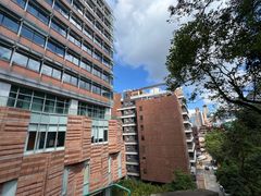 -香港大学