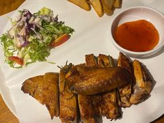 -JINNS锦时 steak&pizza(浸信会礼拜堂旧址店)