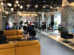 -FRIDAY星期五专业美发沙龙