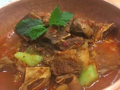 老昆明大酥牛肉-云海肴·汽锅鸡·云南菜(高德置地店)