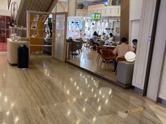 -奈雪的茶(市百一店)