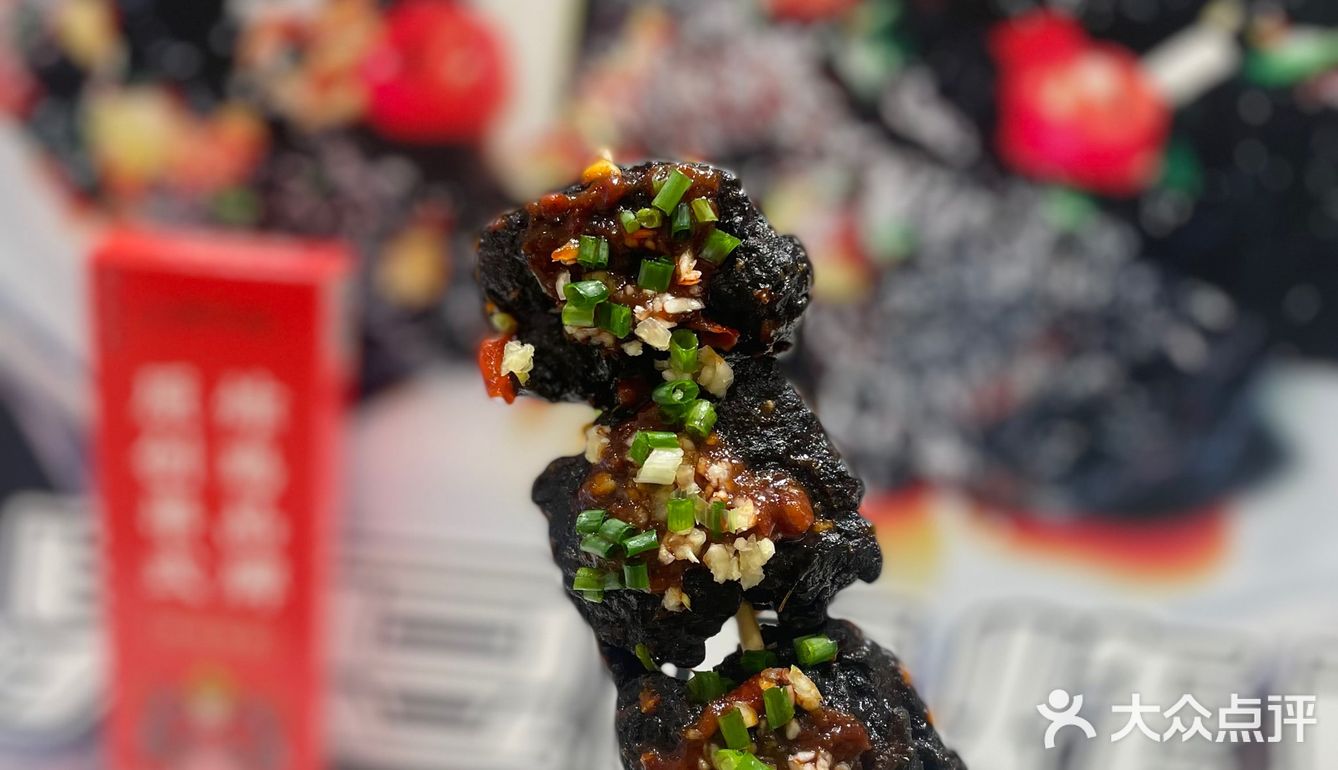 来久光就要来买一盒吃吃，口味选择多，超爱招牌蜂蜜蛋黄味