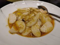 蟹粉炒年糕-梅龙镇酒家(南京西路总店)