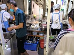 -正宗杨记普洱酸醋米线(总店)