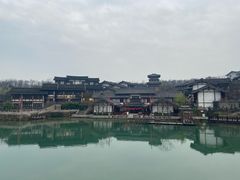 -茅山东方盐湖城景区