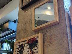 -LuOne凯德晶萃广场(徐家汇路店)