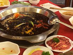 -山城年华老火锅(玉林店)