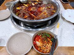 -肖肖酸萝卜鱼火锅(总店)
