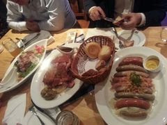 android_upload_pic-皇冠自酿啤酒坊(中国红街5号楼店)