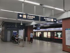 -白石桥南(地铁站)