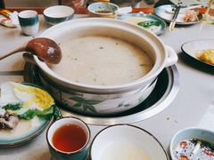 -四点金粥底火锅(沂州里店)