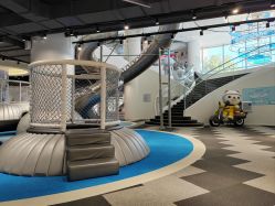 -MINI MARS KIDS CLUB亲子家庭中心(杨浦黄兴店)
