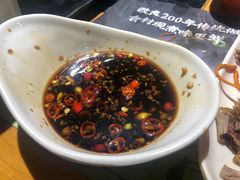 -洪氏嗨捞·广东猪肚鸡·椰子鸡火锅(西咸万象城店)