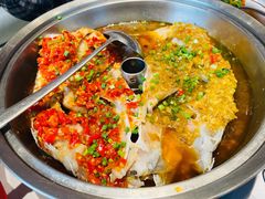 剁椒鱼头-老湘亲·品鉴湘菜(蔡塘爱琴海店)
