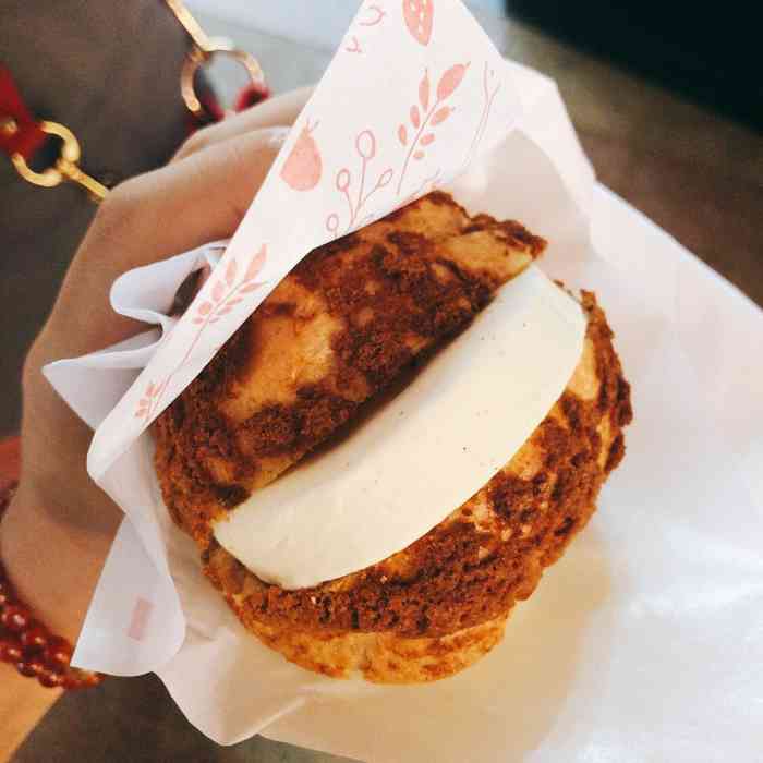 西树泡芙chez choux(仙霞西路店)-"大冷天,绕路特意去买,可想而知