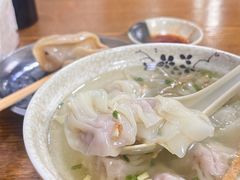 -黄阿姨锅贴大王(万航渡路店)