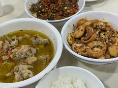 -笨罗卜浏阳菜馆(太平街店)