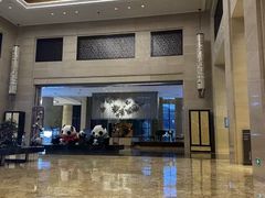 -成都保利公园皇冠假日酒店(熊猫基地店)