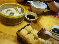 -蓉李记成都名小吃(武汉经开万达店)