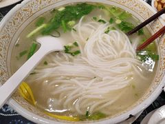 -桥香园云南过桥米线(金马碧鸡店)