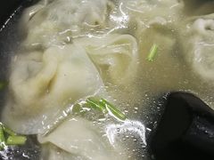 三鲜大馄饨-万寿斋(山阴路店)