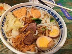 -鑫花溪牛肉米粉(东环大润发店)