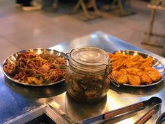 -马路牙子烧烤音乐酒馆(望京店)