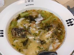 -渔语鱼酸菜鱼新川菜(来福士店)