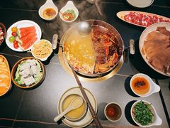 -朱光玉火锅馆(龙阳广场店)