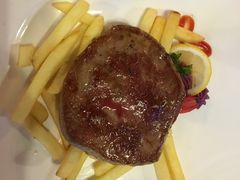 -马迭尔德式西餐精酿啤酒屋(中央大街店)