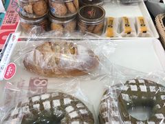 -85度C(生甜甜圈研究工坊·上海局门店)