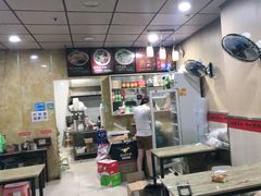 -吉庆桂林米粉·柳州螺蛳粉(港汇广场店)