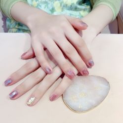 -花系美·美甲美睫精品店