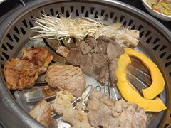 -木槿花韩式炭烤·熟成肉工坊(孙文东路店)