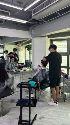 -宫铭烫发染发接发店
